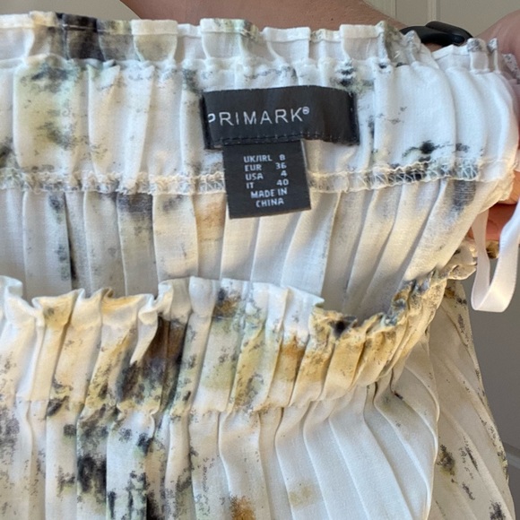 Two Piece Pleated Top & Skirt Set - Picture 6 of 7